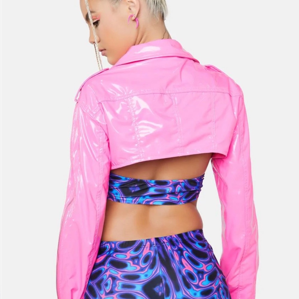 Hot Pink Vinyl Shrug with working arm zippers. Hot & Delicious brand. NWT